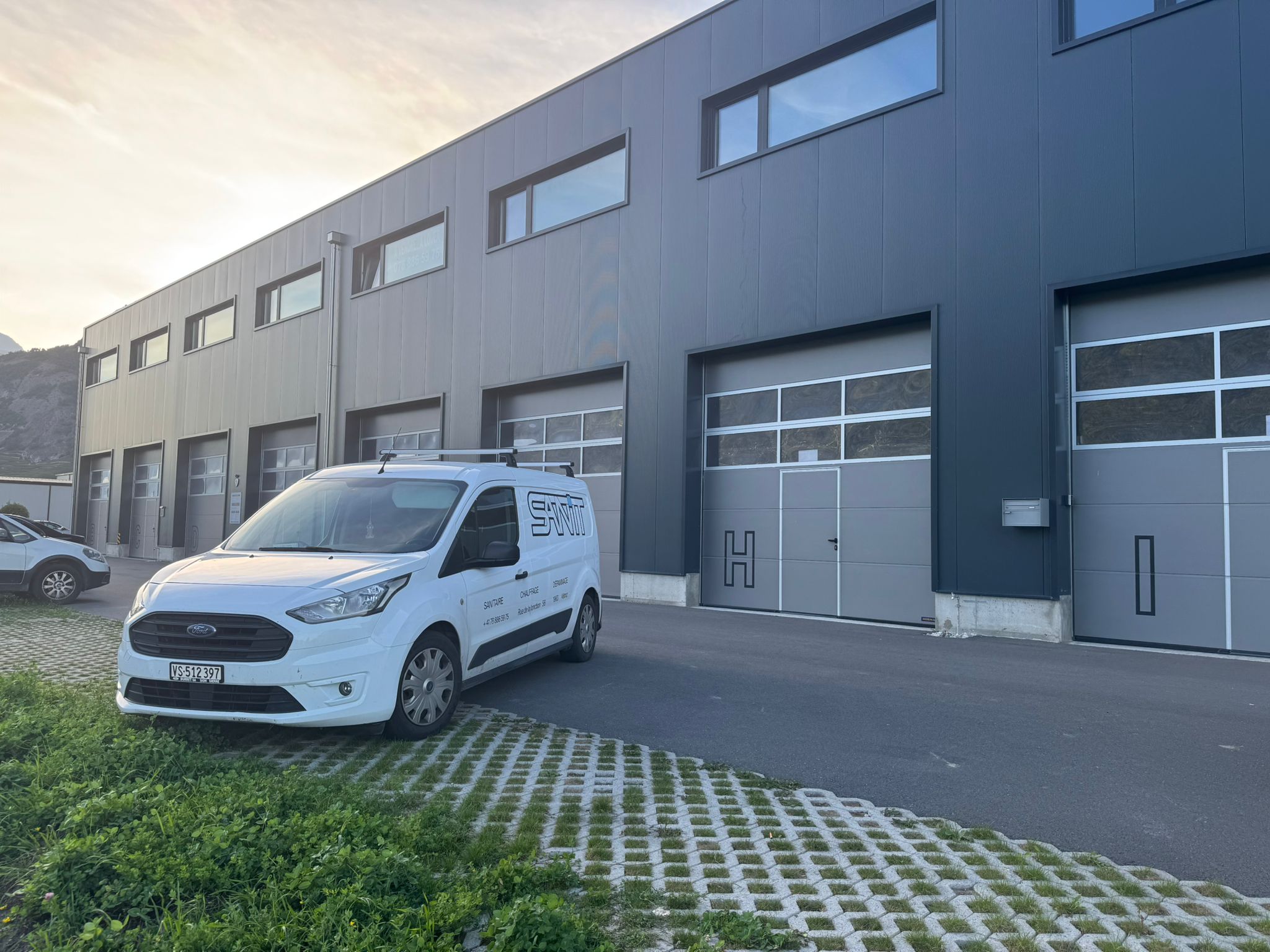 5b5566ea 063f 4c80 8dfb 48e1f8a1e430